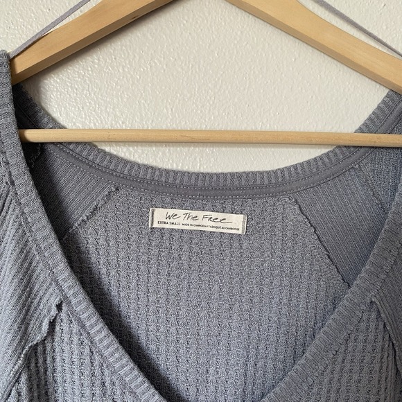 We the Free People Gray Santa Clara Gray Thermal Waffle Knit Long Sleeve Top XS - Picture 3 of 8